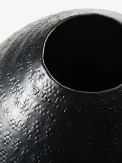 Deko-Vase, Black -KIBEK Verkäufe BigDrop DekoVase Schwarz Black 23x23x27 lup1