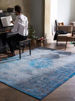 Titelseite 43 Vintage-Teppich, Grey Turquoise