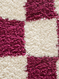 Moderner Teppich, Bordeaux 10 Moderner Teppich, Bordeaux -KIBEK Verkäufe Gambit ModernerTeppich Dunkelrot Bordeaux 160x230 lup