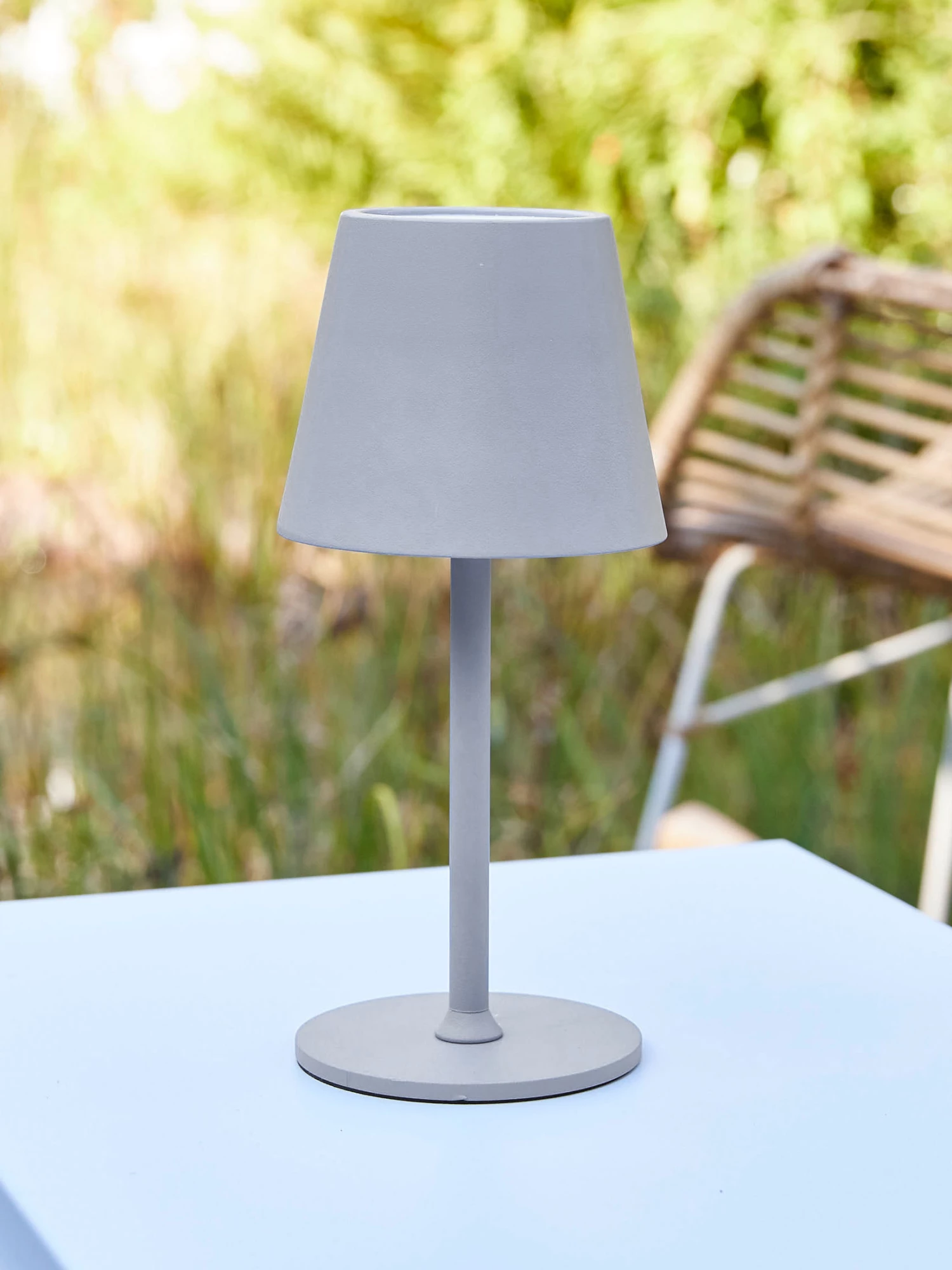 Tischleuchte, Grau 4 Tischleuchte, Grau – Bild 2
