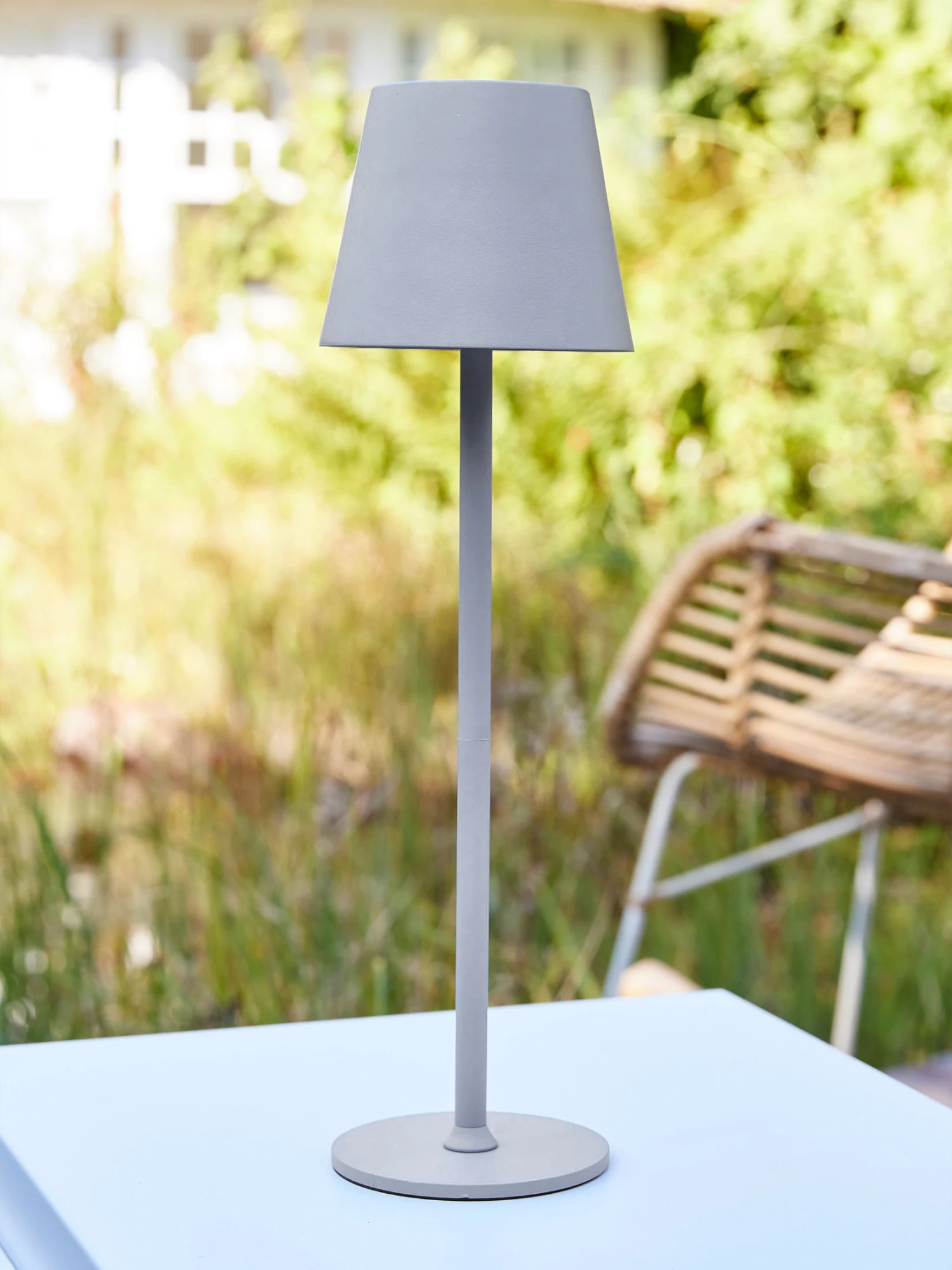 Tischleuchte, Grau 3 Tischleuchte, Grau