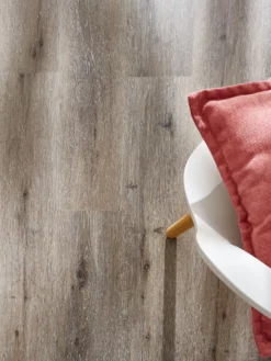 Vinylboden, Rustic Oak 10243 9 Vinylboden, Rustic Oak 10243 -KIBEK Verkäufe WhisperWood VinylPlanke RusticOak mil4